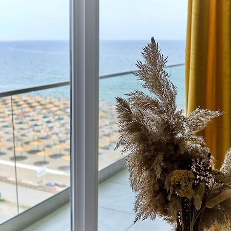 Paradise Sea View 2Bd Apt Spa N Pools Beach Resort Năvodari Kültér fotó