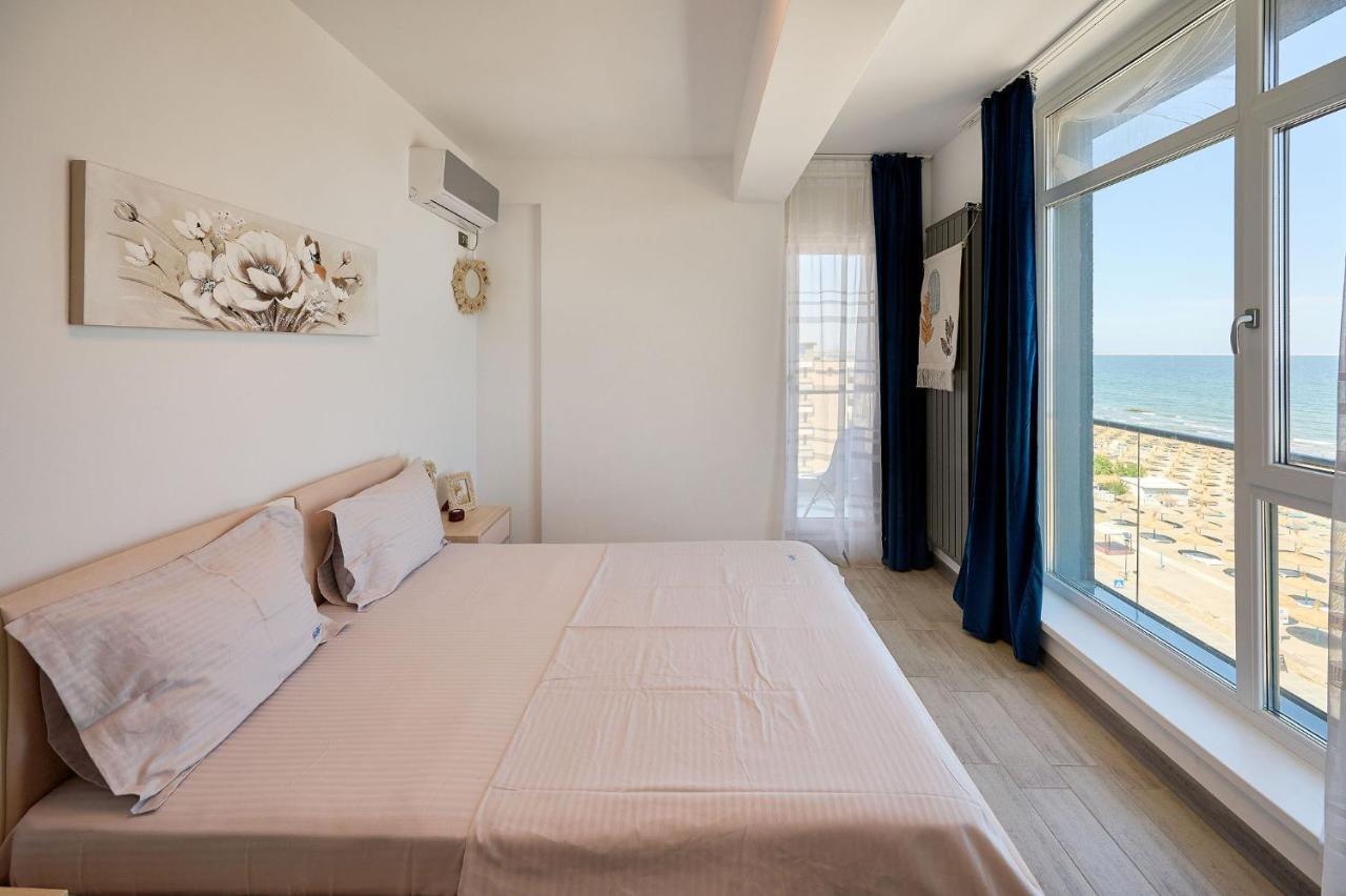 Paradise Sea View 2Bd Apt Spa N Pools Beach Resort Năvodari Kültér fotó