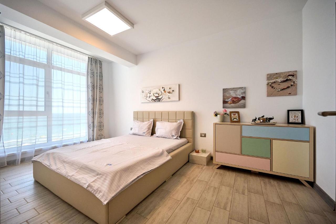 Paradise Sea View 2Bd Apt Spa N Pools Beach Resort Năvodari Kültér fotó